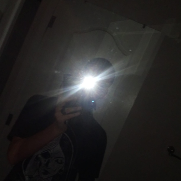 Meet your Posher, Aaron - Picture 1 of 1